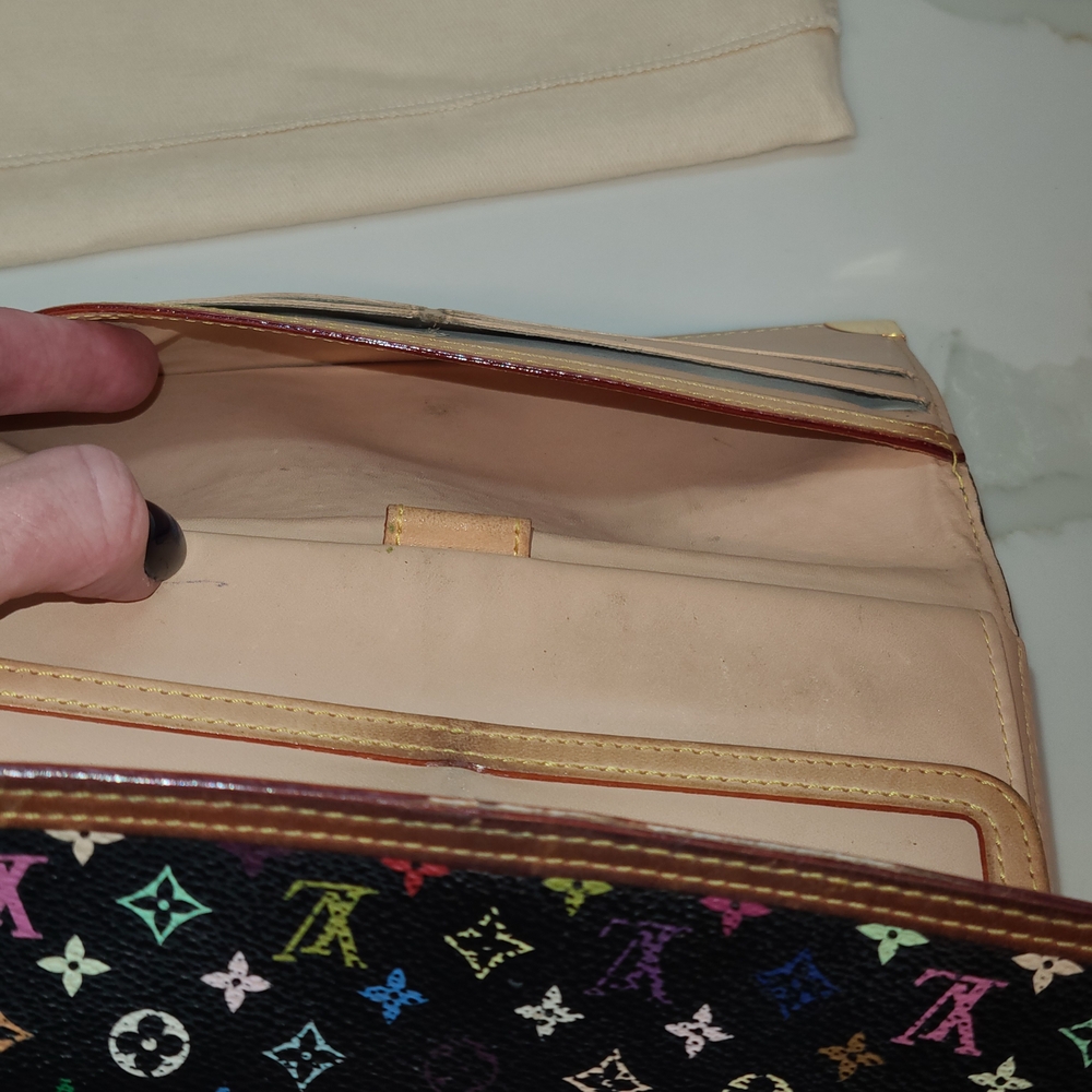 Louis Vuitton Takashi Murakami Vintage Porte Trésor International wallet GUC - Picture 11 of 14